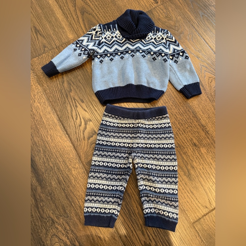 Gymboree Navy and White Knit Set